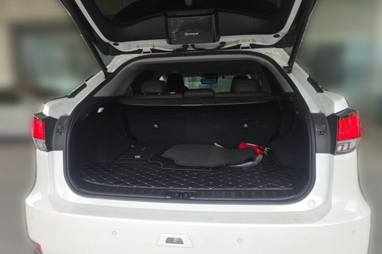 Used Lexus RX 2020 Revised Version 450h Four-Wheel Drive Elegant Edition Trunk