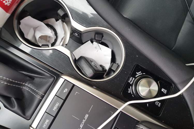 Used Lexus RX 2020 Facelifted 300 4x4 Elegant Edition Vehicle Key