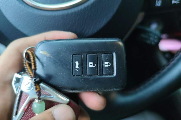 Used Lexus RX 2020 Facelifted 300 4x4 Elegant Edition Vehicle Key
