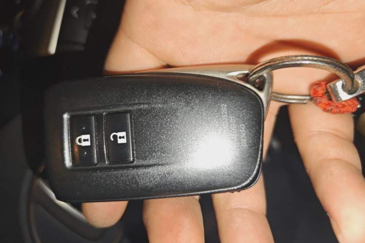 Used Lexus RX 2020 300 Two-Wheel Drive Comfort Edition China VI Standard Vehicle Key