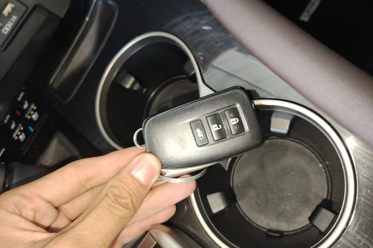 Used Lexus RX 2020 Revised Version 300 Two-Wheel Drive Comfort Edition Vehicle Key