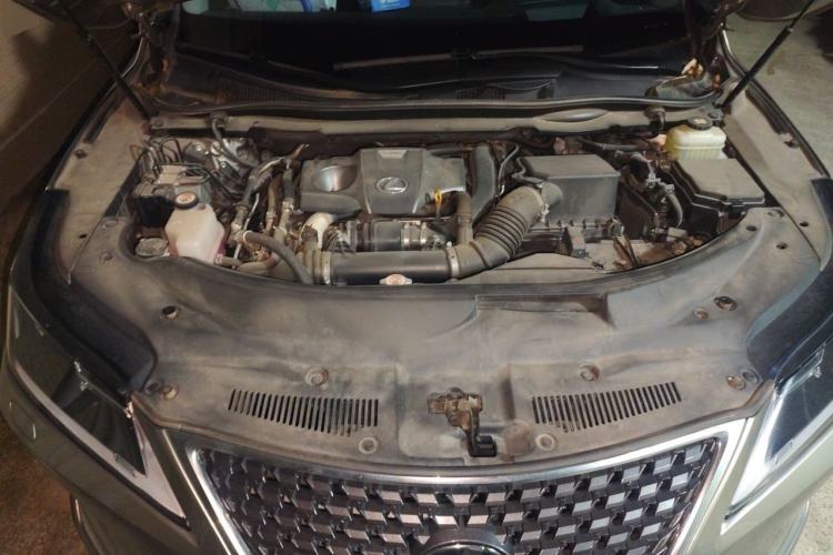 Used Lexus RX 2020 300 Two-Wheel Drive Comfort Edition China VI Standard Engine Bay
