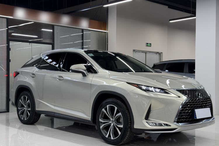Used Lexus RX 2020 300 4x4 Elegant Edition China VI Exterior 3