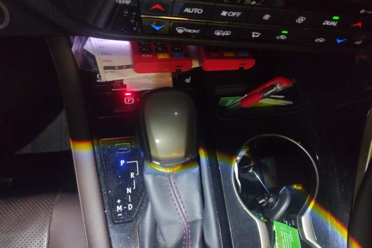 Used Lexus RX 2020 300 Two-Wheel Drive Comfort Edition China VI Standard Gear Lever