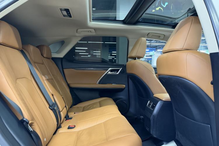 Used Lexus RX 2020 300 4x4 Elegant Edition China VI Interior 11