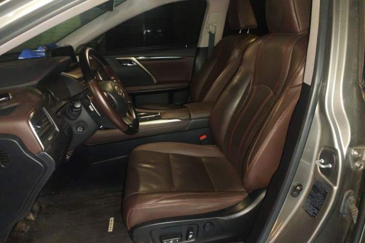 Used Lexus RX 2020 300 Two-Wheel Drive Comfort Edition China VI Standard Left Front Seat
