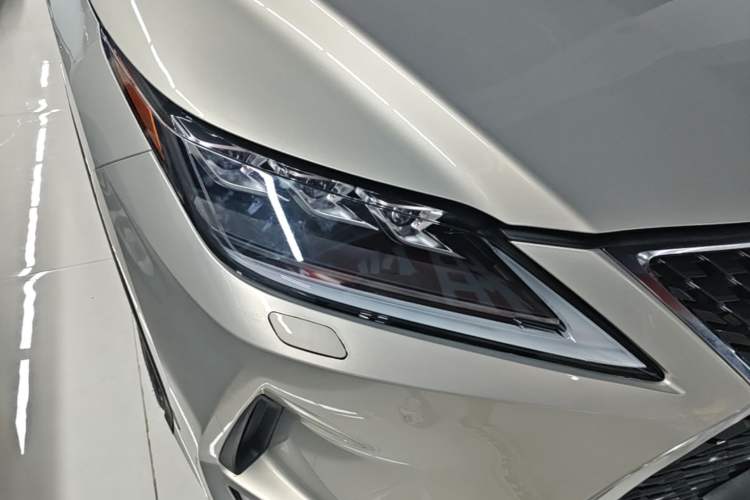 Used Lexus RX 2020 300 4x4 Elegant Edition China VI Right Front Headlight