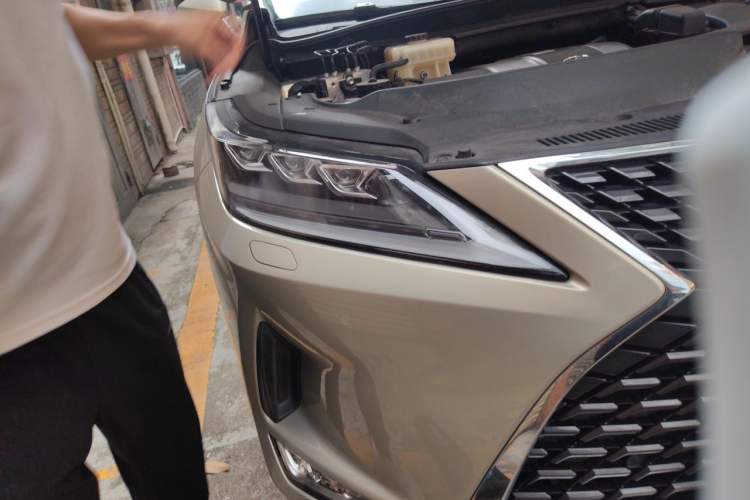 Used Lexus RX 2020 Revised Version 450h Four-Wheel Drive Elegant Edition Right Front Headlight