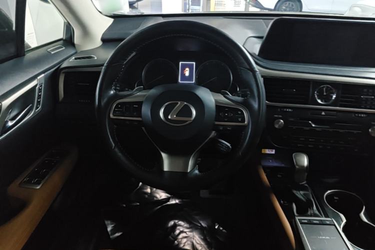 Used Lexus RX 2020 300 4x4 Elegant Edition China VI Steering Wheel
