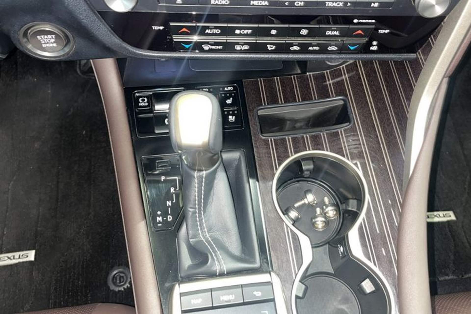 Used Lexus RX 2021 300 Four-Wheel Drive Special Edition Gear Lever