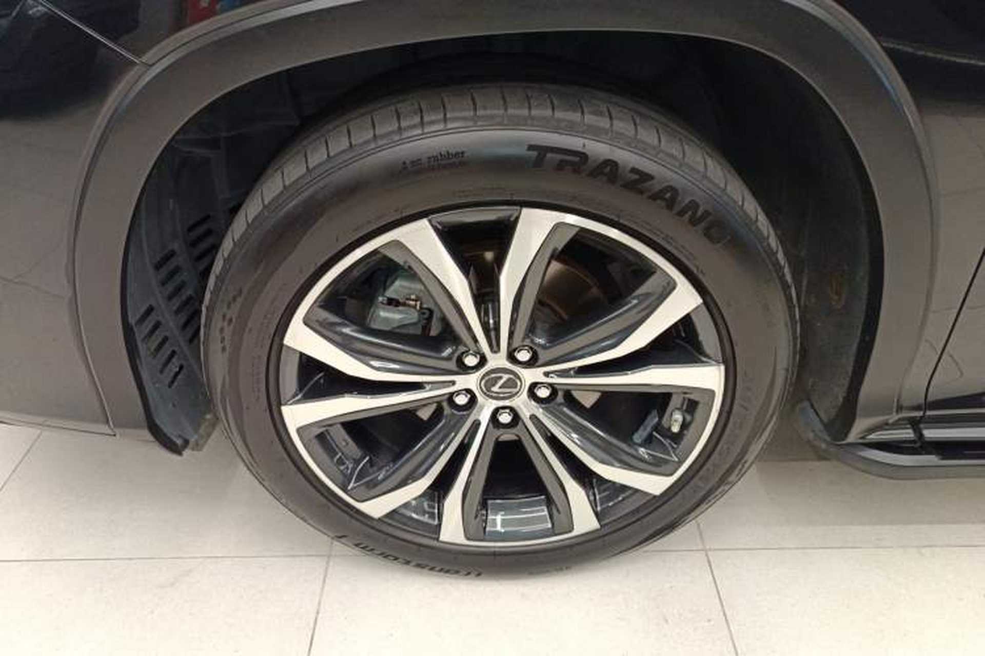 Used Lexus RX 2021 300 Four-Wheel Drive Special Edition Left Front Wheel Hub