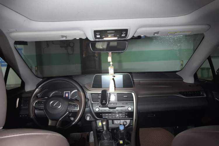Used Lexus RX 2021 300 4x4 F SPORT Center Console