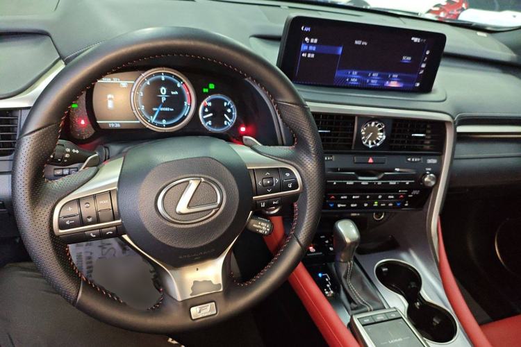 Used Lexus RX 2021 300 4x4 F SPORT Center Console