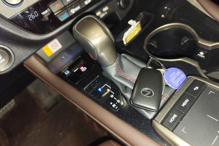 Used Lexus RX 2021 300 4x4 F SPORT Gear Lever