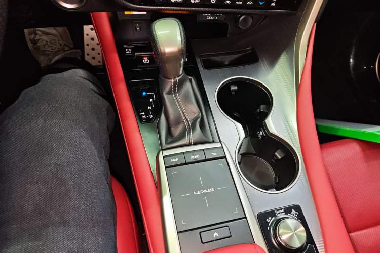 Used Lexus RX 2021 300 4x4 F SPORT Gear Lever