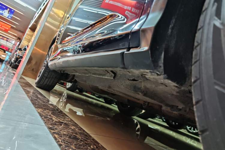Used Lexus RX 2021 300 4x4 F SPORT Right Side Sill