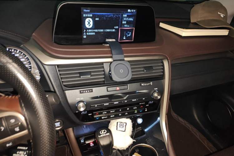 Used Lexus RX 2021 300 Four-Wheel Drive Special Edition Audio And AC Panel