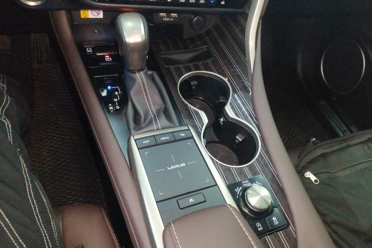 Used Lexus RX 2021 300 Four-Wheel Drive Special Edition Gear Lever