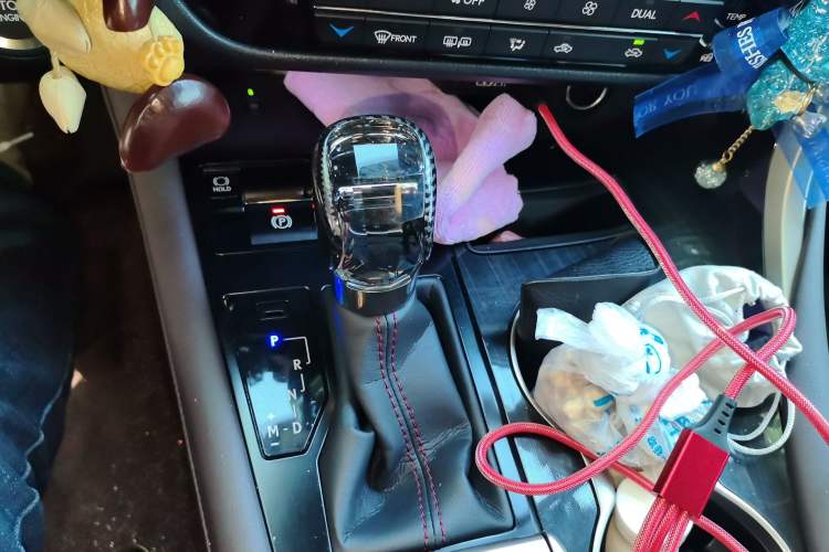 Used Lexus RX 2021 300 Four-Wheel Drive Special Edition Gear Lever