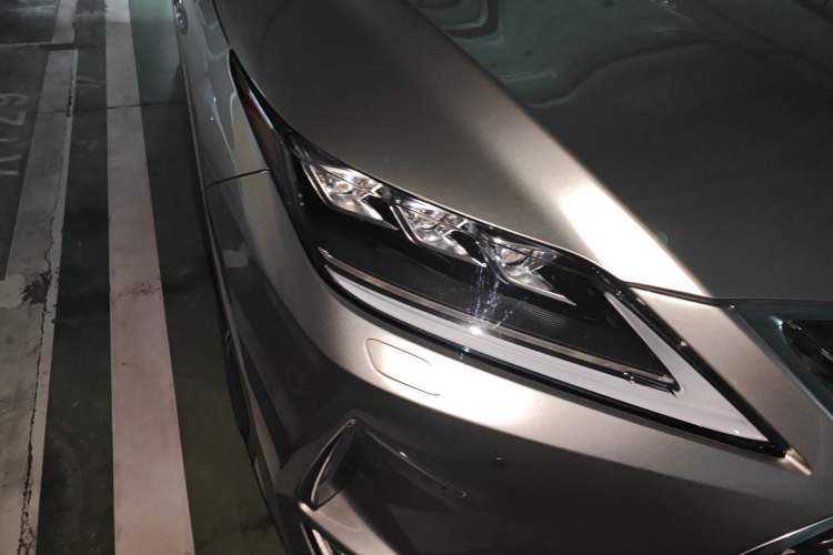 Used Lexus RX 2021 300 Four-Wheel Drive Special Edition Right Front Headlight