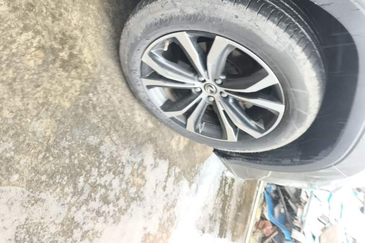 Used Lexus RX 2021 300 Four-Wheel Drive Special Edition Right Front Wheel Hub