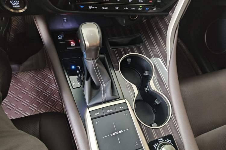 Used Lexus RX 2021 300 Four-Wheel Drive Special Edition Gear Lever