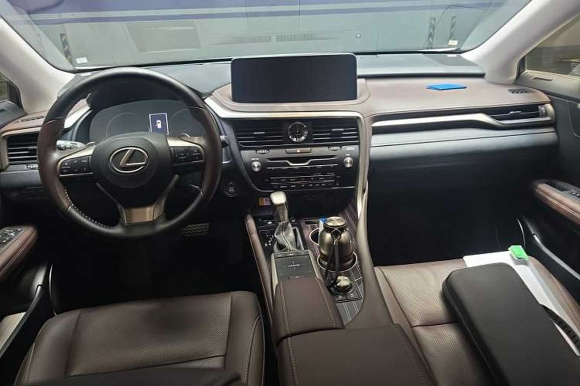 Used Lexus RX 2021 300 Four-Wheel Drive Special Edition Center Console
