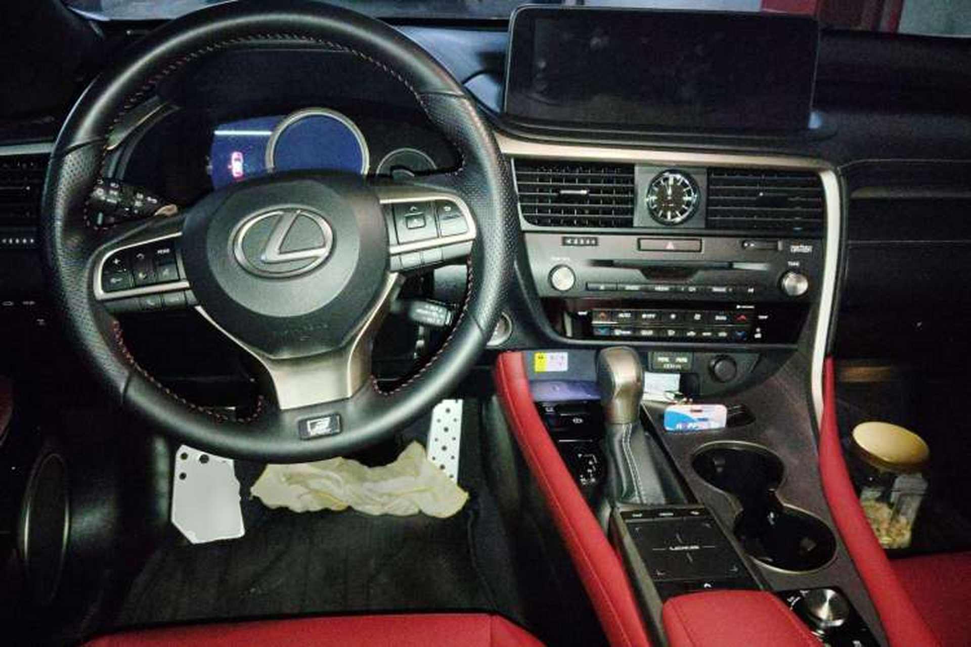 Used Lexus RX 2021 300 4x4 F SPORT Center Console