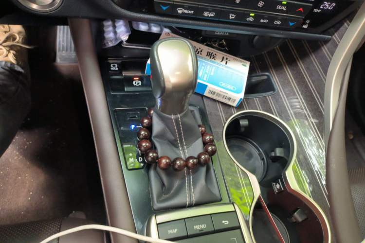 Used Lexus RX 2021 300 Four-Wheel Drive Special Edition Gear Lever