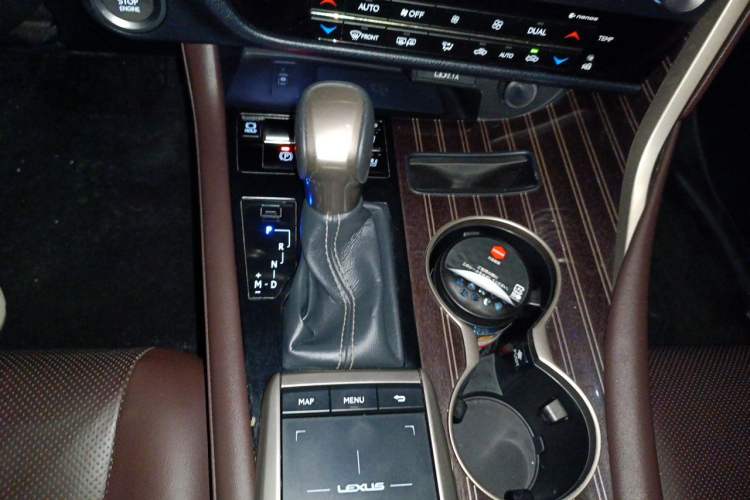 Used Lexus RX 2021 300 Four-Wheel Drive Special Edition Gear Lever