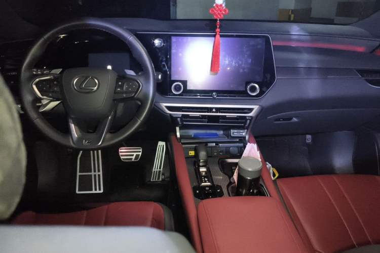 Used Lexus RX 2023 500h Four-Wheel Drive F SPORT Performance Center Console