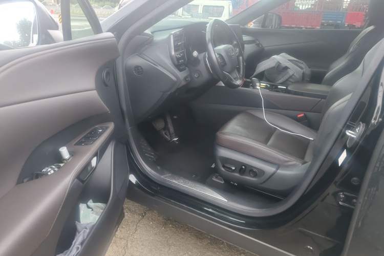 Used Lexus RX 2023 350h Four-Wheel Drive Enjoyment Version Driver Seat