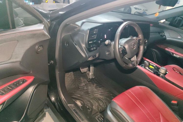 Used Lexus RX 2023 500h Four-Wheel Drive F SPORT Performance Driver Seat