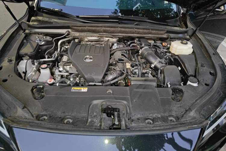 Used Lexus RX 2023 500h Four-Wheel Drive F SPORT Performance Engine Bay