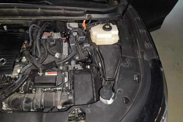 Used Lexus RX 2023 350h Two-Wheel Drive Enjoyment Version Engine Bay Left