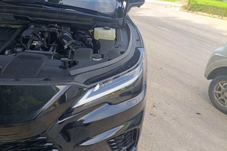 Used Lexus RX 2023 500h Four-Wheel Drive F SPORT Performance Engine Bay Left
