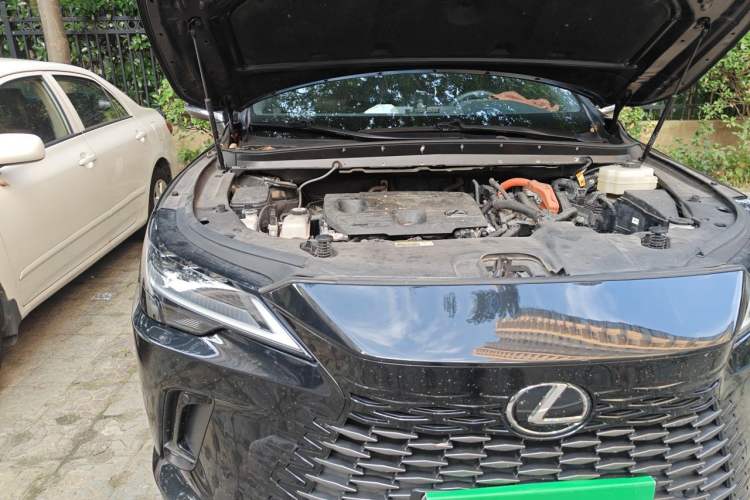 Used Lexus RX 2023 350h Four-Wheel Drive Enjoyment Version Engine Bay Right