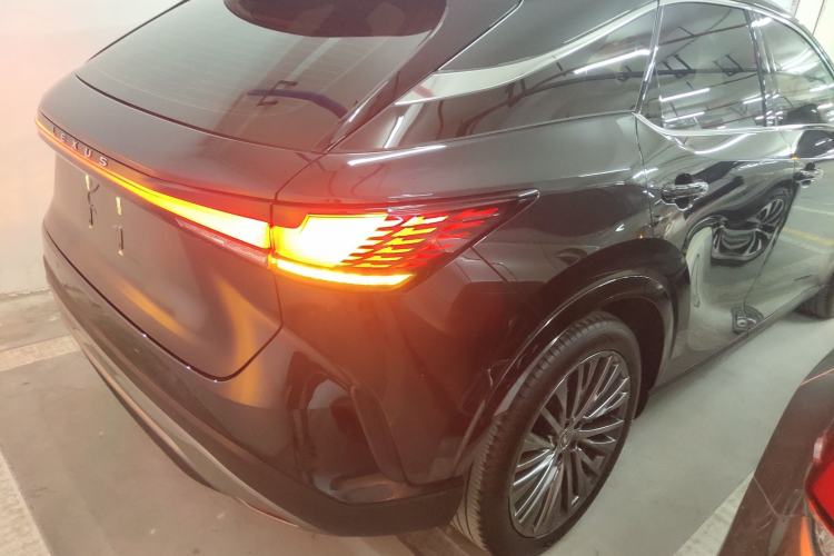 Used Lexus RX 2023 350h Four-Wheel Drive Enjoyment Version Exterior 3