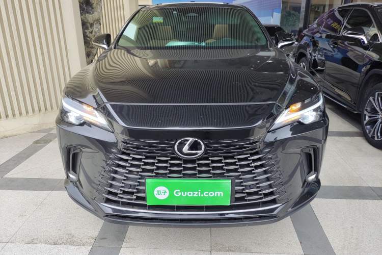 Used Lexus RX 2023 350h Two-Wheel Drive Enjoyment Version Front