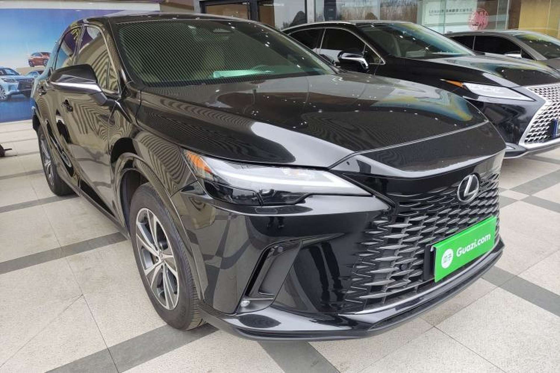 Used Lexus RX 2023 350h Two-Wheel Drive Enjoyment Version Front Right 45 Deg
