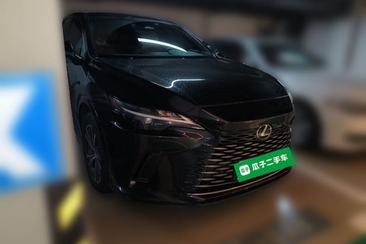 Used Lexus RX 2023 350h Two-Wheel Drive Enjoyment Version Front Right 45 Deg