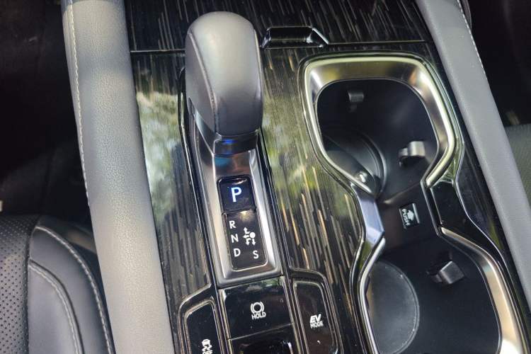 Used Lexus RX 2023 350h Two-Wheel Drive Enjoyment Version Gear Lever