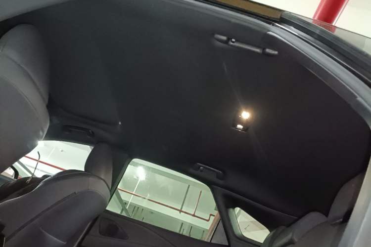 Used Lexus RX 2023 350h Two-Wheel Drive Enjoyment Version Headliner
