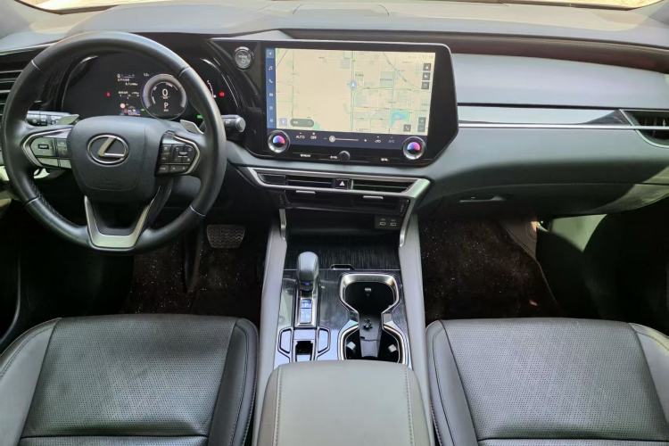 Used Lexus RX 2023 350h Two-Wheel Drive Comfort Edition Interior 1
