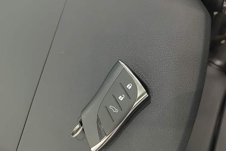 Used Lexus RX 2023 350h Four-Wheel Drive Enjoyment Version Interior 1