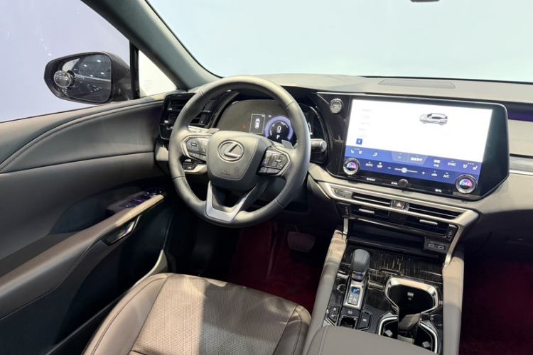 Used Lexus RX 2023 350h Four-Wheel Drive Enjoyment Version Interior 2