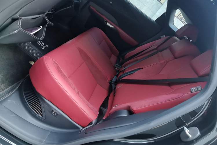 Used Lexus RX 2023 500h Four-Wheel Drive F SPORT Performance Interior 4