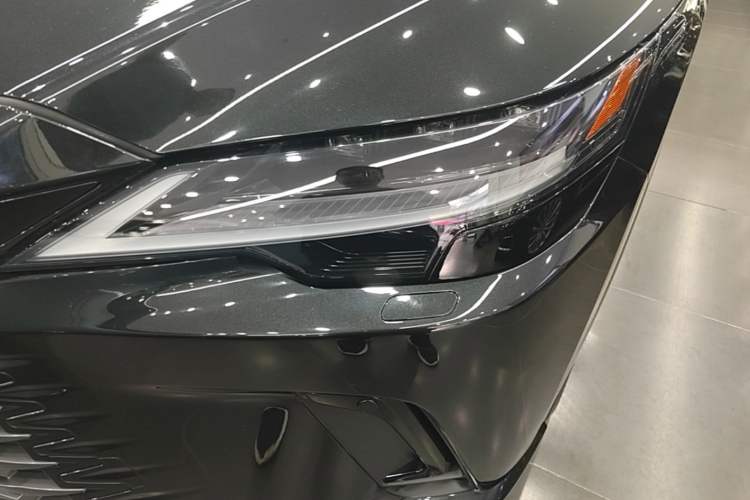 Used Lexus RX 2023 350h Four-Wheel Drive Enjoyment Version Left Front Headlight