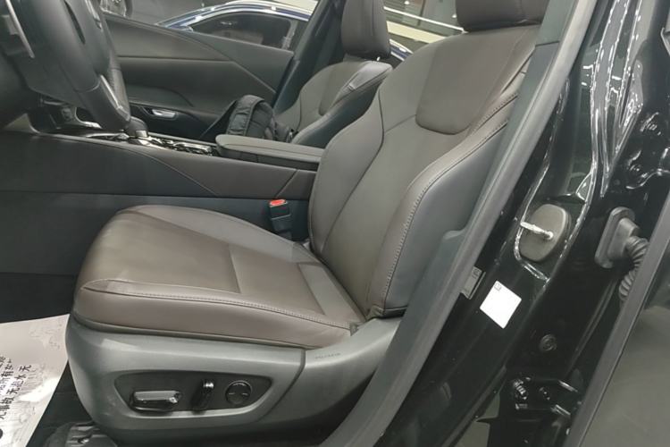 Used Lexus RX 2023 350h Four-Wheel Drive Enjoyment Version Left Front Seat