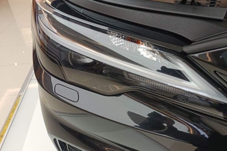 Used Lexus RX 2023 500h Four-Wheel Drive F SPORT Performance Right Front Headlight